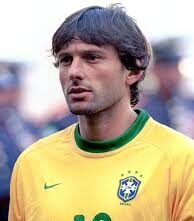 LEONARDO (Leonardo Nascimento de Araújo)